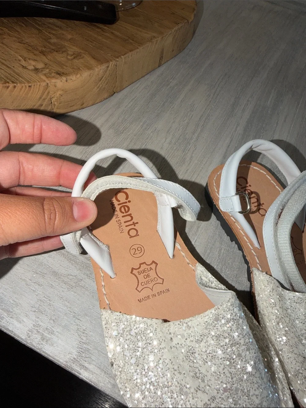 Cienta sparkling glitter